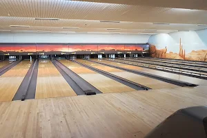 New Bowling Pyrenees image