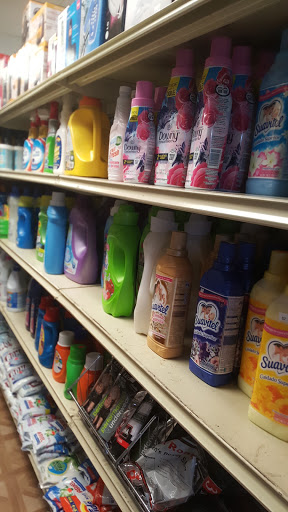 Variety Store «Sara Dollar Discount», reviews and photos, 2200 SW 16th St # 102, Miami, FL 33145, USA