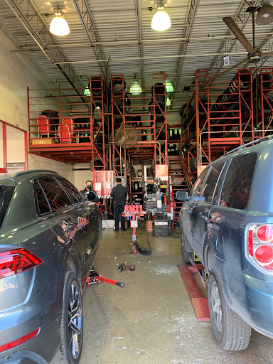 Tire Shop «Discount Tire», reviews and photos, 6616 Northwest Hwy, Dallas, TX 75231, USA