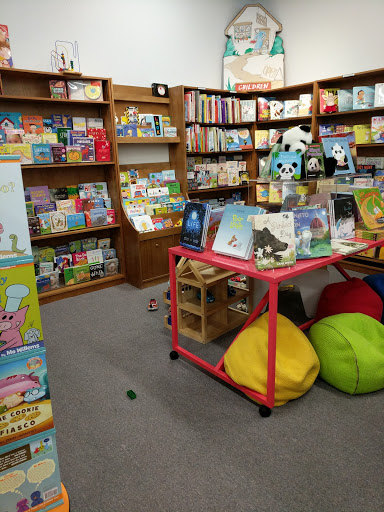 Book Store «Orinda Books», reviews and photos, 276 Village Square, Orinda, CA 94563, USA