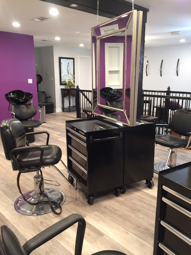 Hair Salon «One Salon.me», reviews and photos, 110 S Barton St, Grapevine, TX 76051, USA