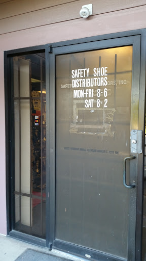 Shoe Store «Safety Shoe Distributors», reviews and photos, 9330 Lawndale St, Houston, TX 77012, USA