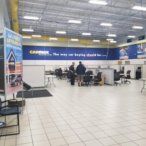 Used Car Dealer «CarMax», reviews and photos, 7180 N Palm Ave, Fresno, CA 93650, USA