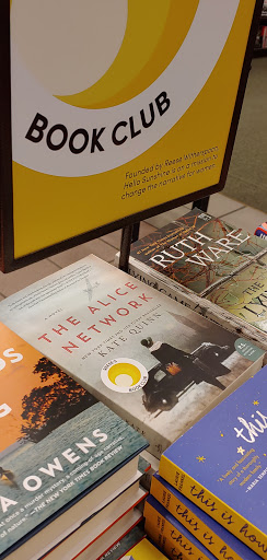 Book Store «Barnes & Noble», reviews and photos, 235 Union St, Waterbury, CT 06706, USA