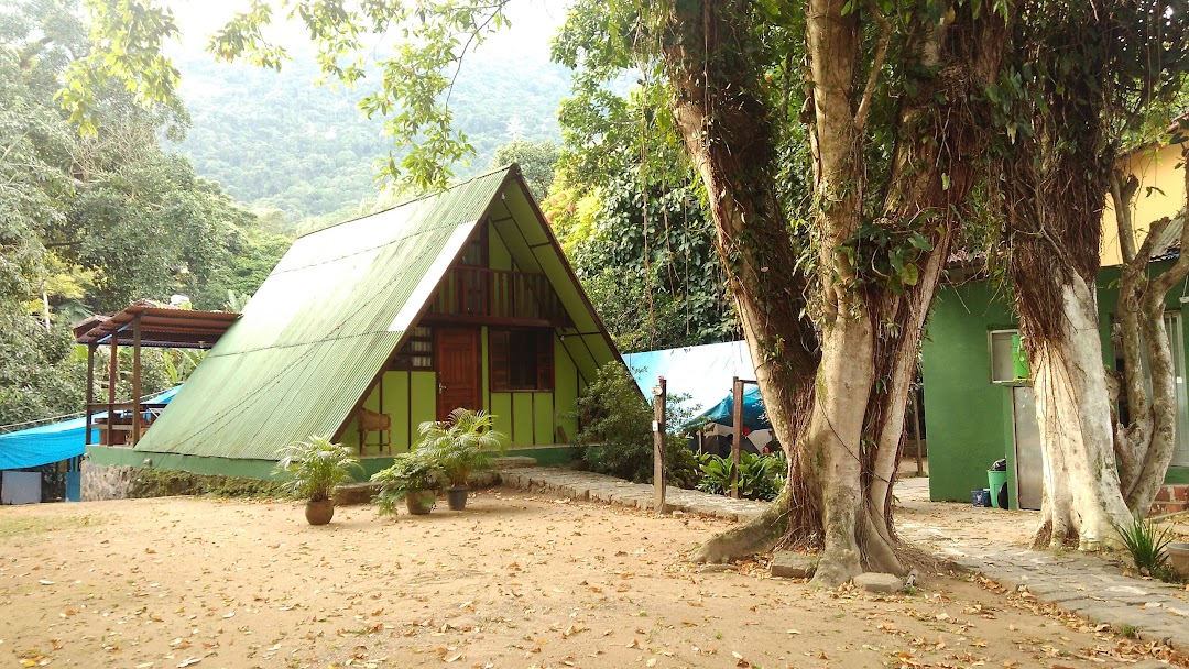 Camping e Hostel do Bicão