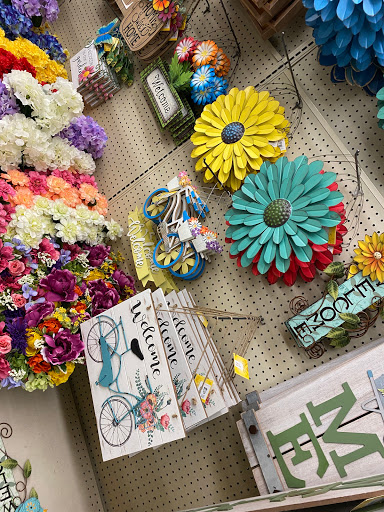 Discount Store «Big Lots», reviews and photos, 3410 Glendale Ave, Toledo, OH 43614, USA