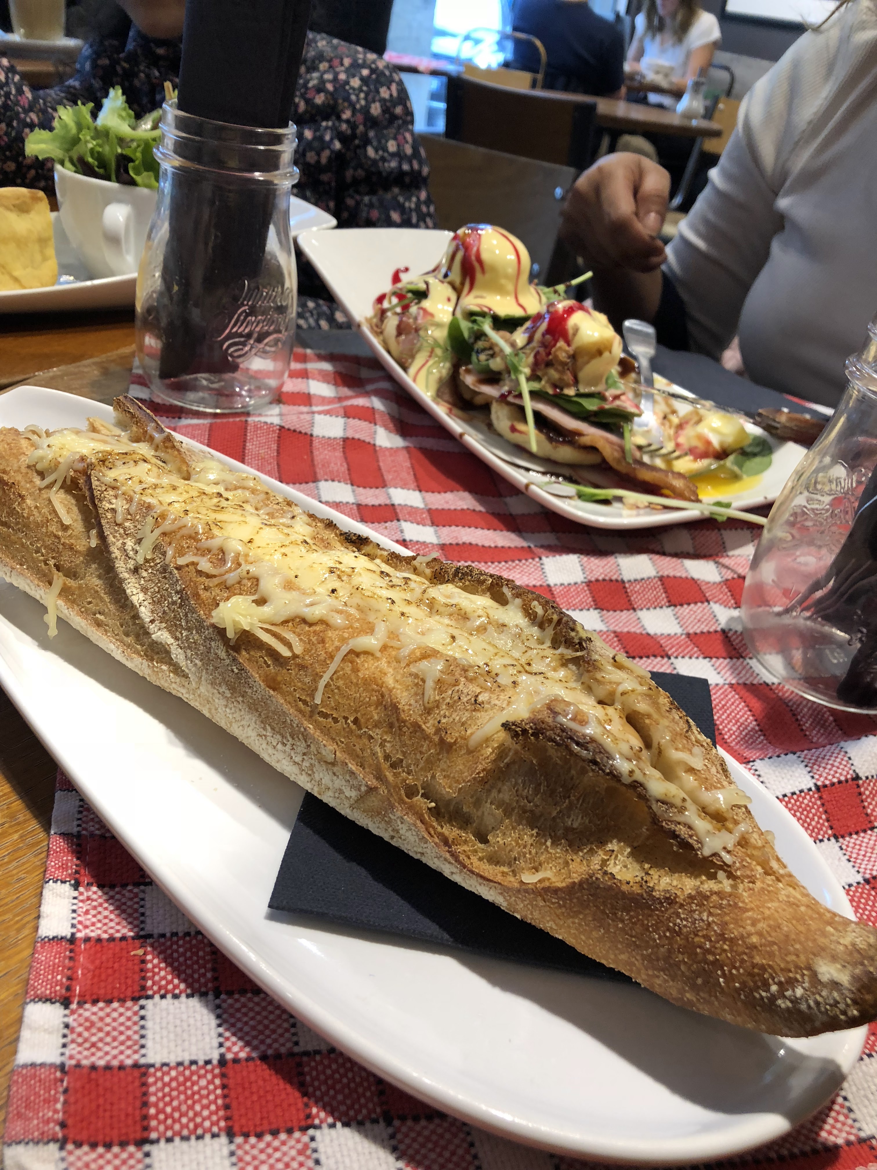 Photo n° 1 de l'avis de Daniela.a fait le 07/10/2018 à 20:33