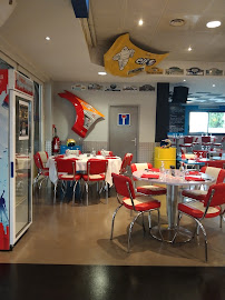 Atmosphère du Restaurant Brasserie Didier Racing à Alès - n°9