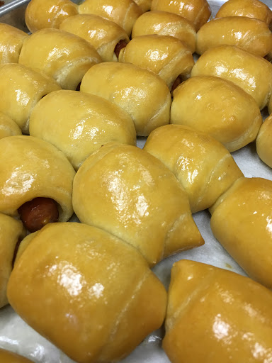 Donut Shop «Donut Palace», reviews and photos, 1100 E Pleasant Run Rd # 128, DeSoto, TX 75115, USA