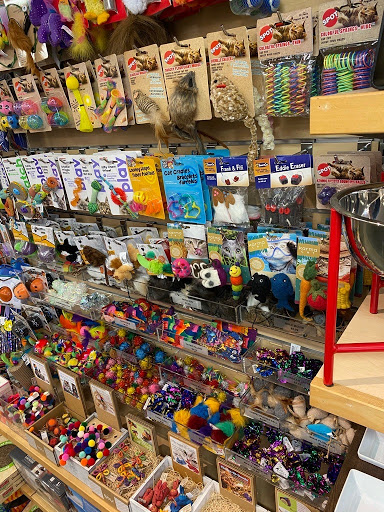 Pet Store «Bow Wow Meow», reviews and photos, 654 Santa Cruz Ave, Menlo Park, CA 94025, USA