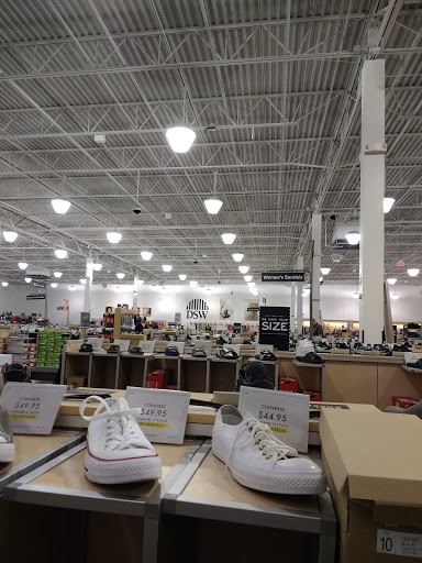 Shoe Store «DSW Designer Shoe Warehouse», reviews and photos, 2803 S Market St, Gilbert, AZ 85295, USA