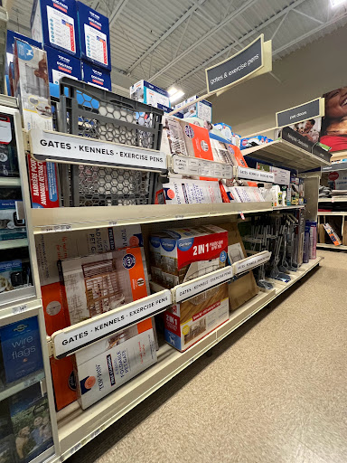 Pet Supply Store «PetSmart», reviews and photos, 1801 Howell Mill Rd NW, Atlanta, GA 30318, USA