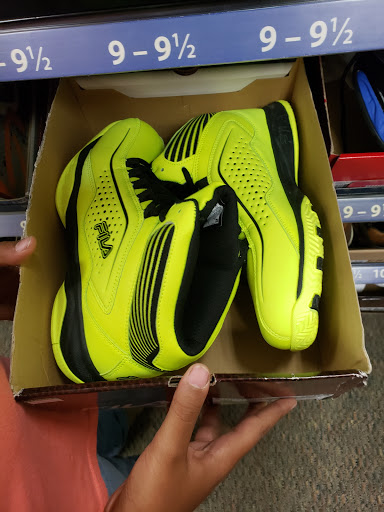 Shoe Store «Shoe Sensation», reviews and photos, 1417 E Main St, Owosso, MI 48867, USA