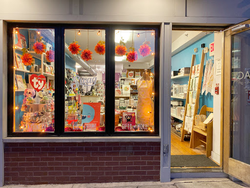 SWAG Boutique, 935 N 2nd St, Philadelphia, PA 19123, USA, 