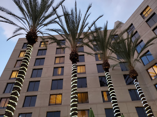 Hotel «DoubleTree by Hilton Irvine Spectrum», reviews and photos, 90 Pacifica, Irvine, CA 92618, USA
