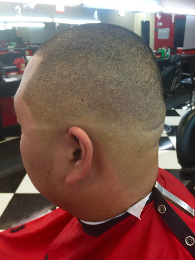 Barber Shop «Just Blaze Barber Shop Inc», reviews and photos, 2451 E Semoran Blvd, Apopka, FL 32703, USA