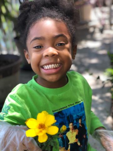 Day Care Center «Penny & Peggy Nairn 24 Hour Childcare, Inc», reviews and photos, 9213 N Columbus Ave, North Hills, CA 91343, USA