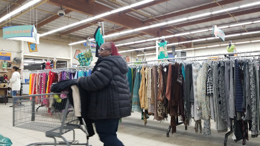 Thrift Store «Thrift Town», reviews and photos, 3645 San Pablo Dam Rd, El Sobrante, CA 94803, USA