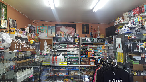 Tobacco Shop «Discount Smoke Shop», reviews and photos, 3105 Scotts Valley Dr, Scotts Valley, CA 95066, USA