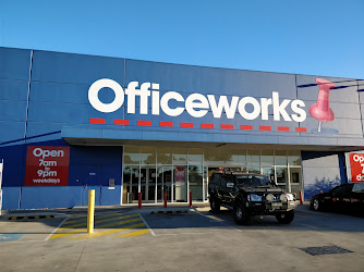 Officeworks Caroline Springs