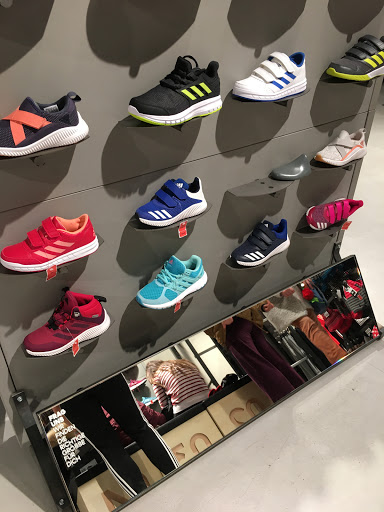 Stores to buy sneakers Frankfurt