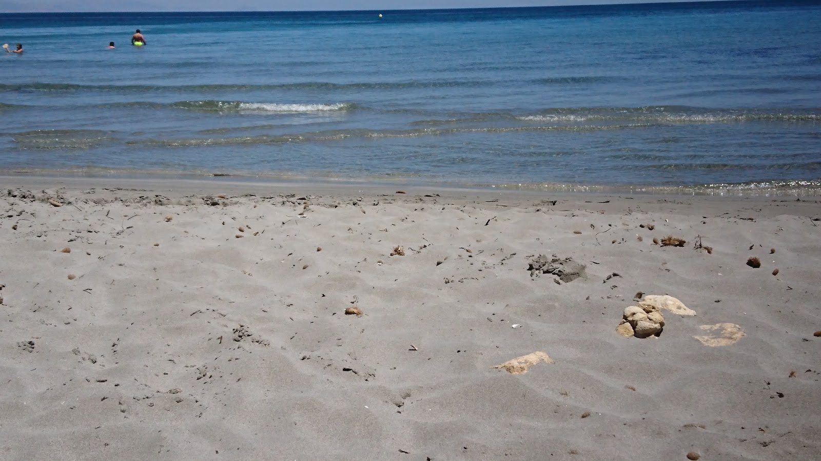 Foto di Cala Punta larga con molto pulito livello di pulizia