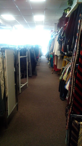 Thrift Store «Treasure Trunk Thrift Shop», reviews and photos, 5892 W 44th Ave, Wheat Ridge, CO 80212, USA