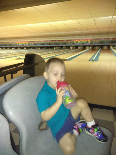 Bowling Alley «Circle Bowling Center», reviews and photos, 910 N New Warrington Rd, Pensacola, FL 32506, USA