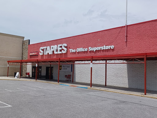 Office Supply Store «Staples», reviews and photos, 803 Goucher Blvd, Towson, MD 21286, USA