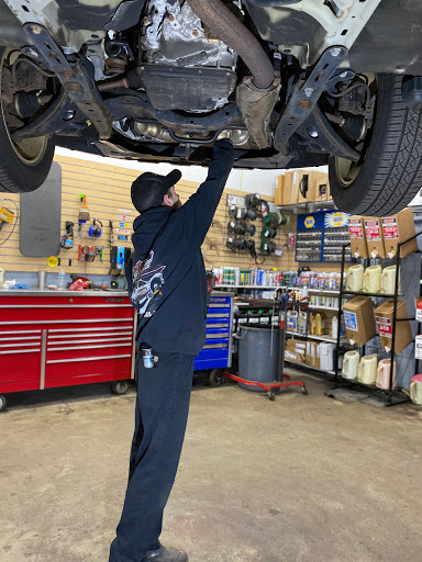 Auto Repair Shop «Collinsville Auto Repair & Towing», reviews and photos, 146 Powder Mill Rd, Canton, CT 06019, USA