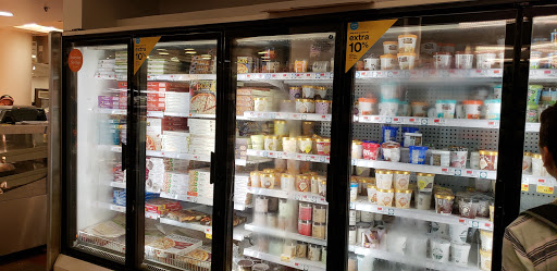 Grocery Store «Whole Foods Market», reviews and photos, 250 7th Ave, New York, NY 10001, USA