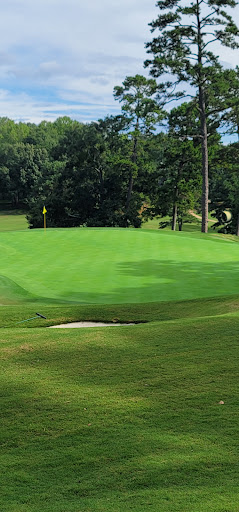 Golf Course «Greenville Country Club - Chanticleer Course», reviews and photos, 502 Garden Trail, Greenville, SC 29605, USA