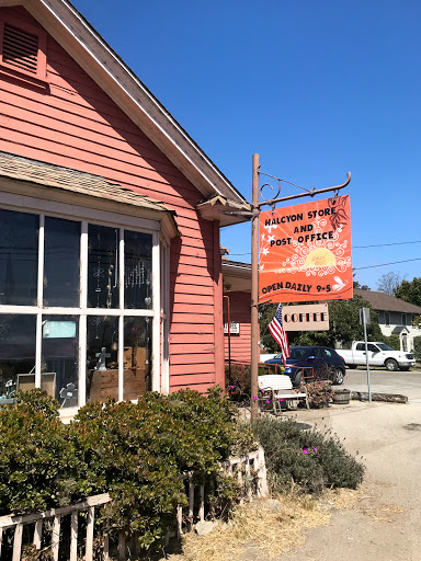 Book Store «Halcyon Store», reviews and photos, 936 S Halcyon Rd, Arroyo Grande, CA 93420, USA