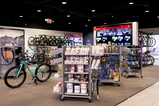 Bicycle Store «Trek Bicycle Store», reviews and photos, 7645 N Oracle Rd #100, Oro Valley, AZ 85704, USA