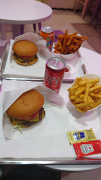 Cheeseburger du Restaurant de hamburgers PUSH Smash Burger - Saint Maur à Paris - n°8