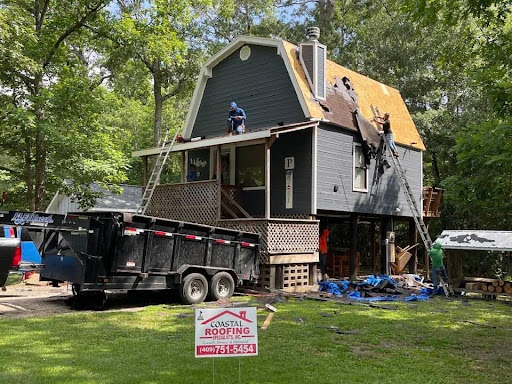Roof Replacement Contractor