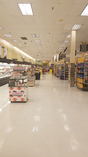 Grocery Store «Winn-Dixie», reviews and photos, 8924 N Military Trl, Palm Beach Gardens, FL 33410, USA