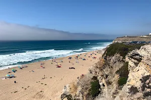 Praia da Vigia ou do Amanhã image