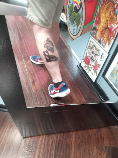 Tattoo Shop «Element Tattoo Studio», reviews and photos, 4741 Fredericksburg Rd, San Antonio, TX 78229, USA