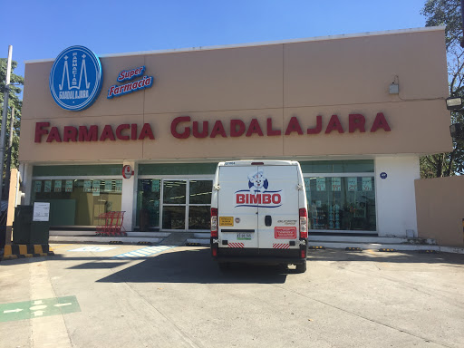 Información y opiniones sobre Farmacia Guadalajara de San Andrés Tuxtla, Veracruz, México