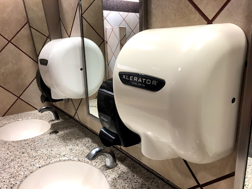 Movie Theater «Regal Cinemas River Ridge 14», reviews and photos, 3411 Candlers Mountain Rd, Lynchburg, VA 24502, USA