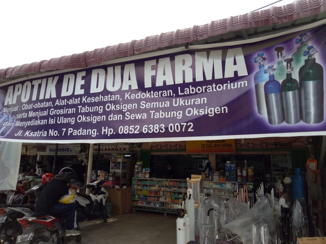 Apotik Dan Alkes De Dua Jaya Farma Photo