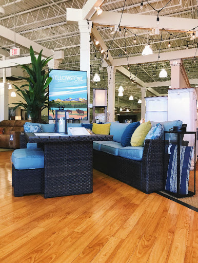 Furniture Store «Value City Furniture», reviews and photos, 4700 Great Northern Blvd, North Olmsted, OH 44070, USA