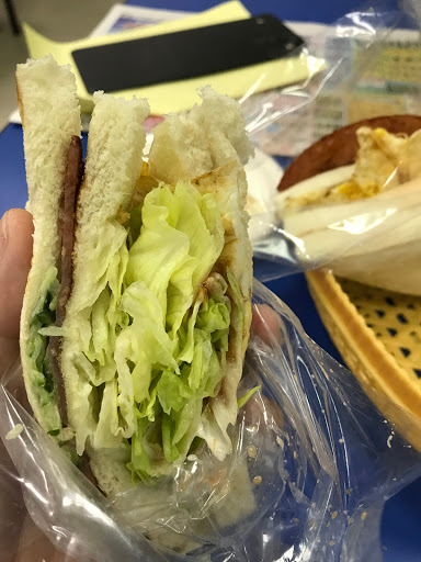 美兒堡 中西式早餐