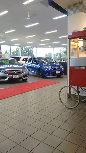 Honda Dealer «David Hobbs Honda», reviews and photos, 6100 N Green Bay Ave, Glendale, WI 53209, USA