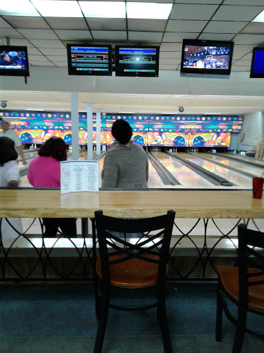 Bowling Alley «Abbott Bowling Center», reviews and photos, 1840 Abbott Rd, Lackawanna, NY 14218, USA