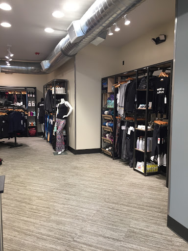 Yoga Studio «CorePower Yoga», reviews and photos, 4725 Wyandotte St, Kansas City, MO 64112, USA