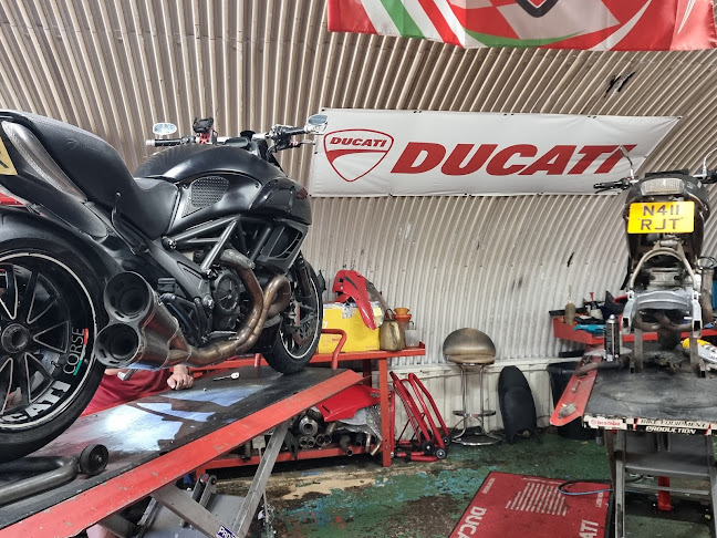 Rosso Corse - Ducati Service Centre London - Motorcycle dealer