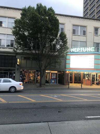 Edge of the Circle Books, 1307 NE 45th St, Seattle, WA 98105, USA, 