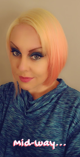 Beauty Salon «Sojourn Salon», reviews and photos, 29 S Randall Rd, North Aurora, IL 60542, USA